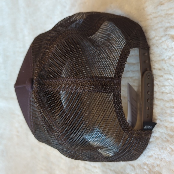 Goorin Bros Wildcat Animal Farm Snapback Trucker Hat - Picture 4 of 6